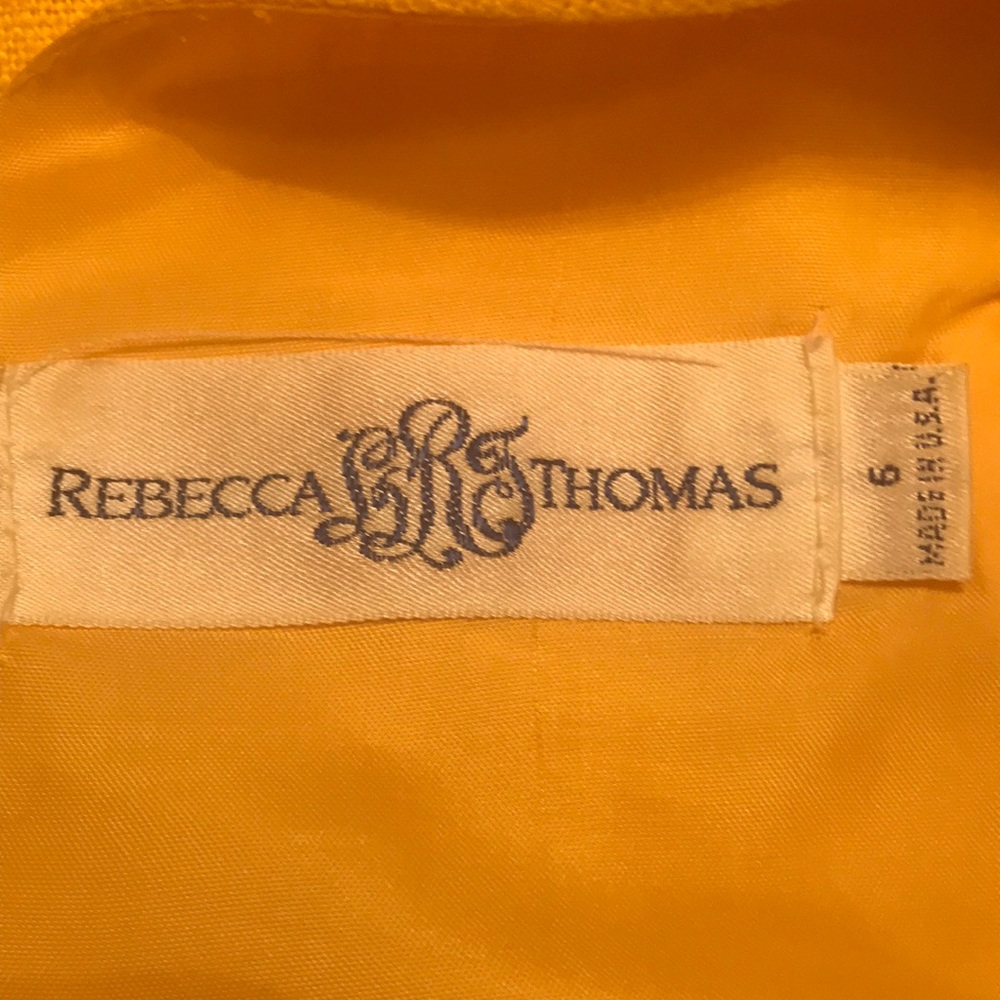 Yellow Dress - Picture 5 of 6